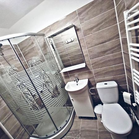 Camere In Regim Hotelier Brasov Exterior photo