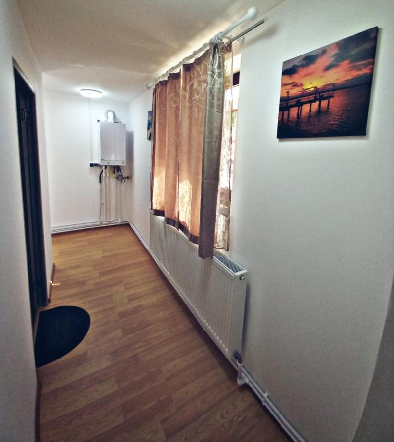 Camere In Regim Hotelier Brasov Exterior photo